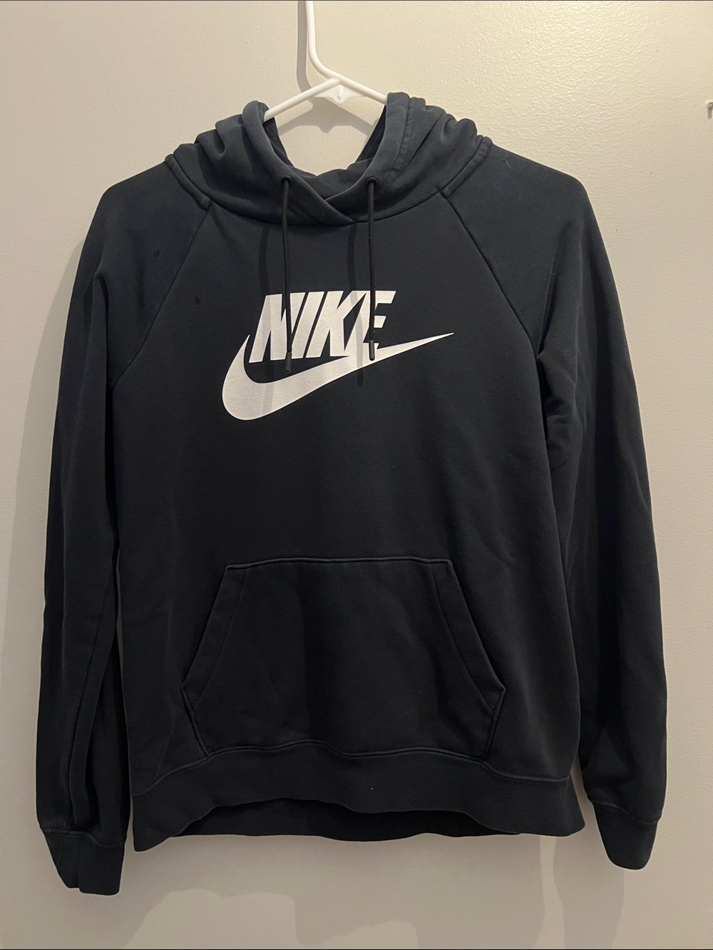 Nike Black Hoodie Sweatshirt with White Nike Swoosh - Unisex Size Adult Small